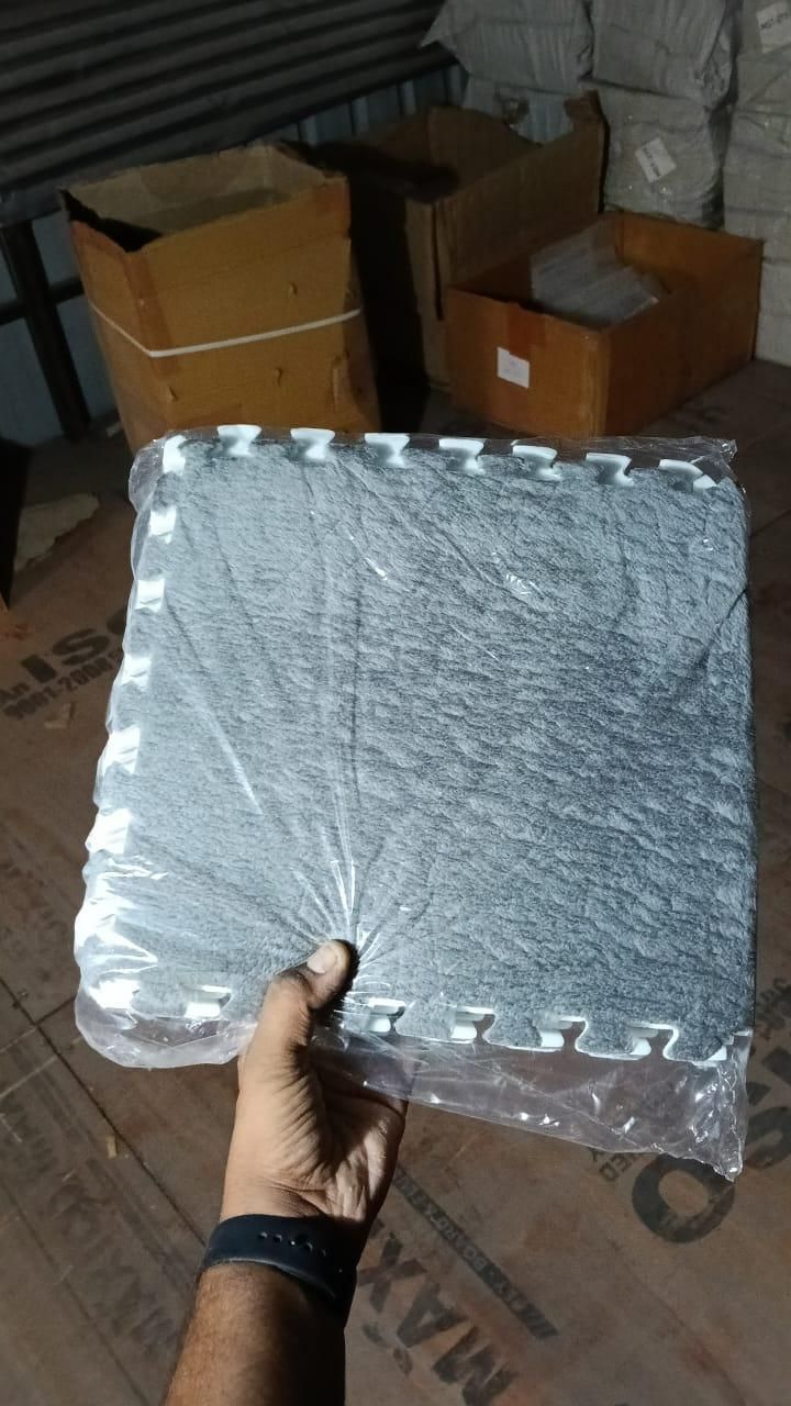 Interlocking Carpet Tiles Mat (6pc) – Soft Foam Play Mat for Kids