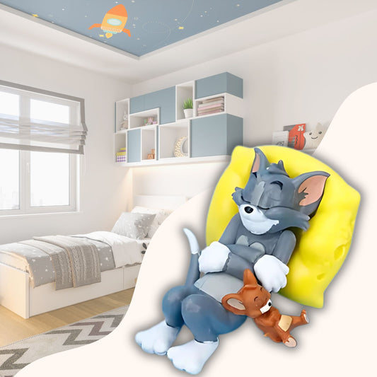 Tom & Jerry Dashboard Buddy – Adorable Car & Desk Decor | Timeless Gift